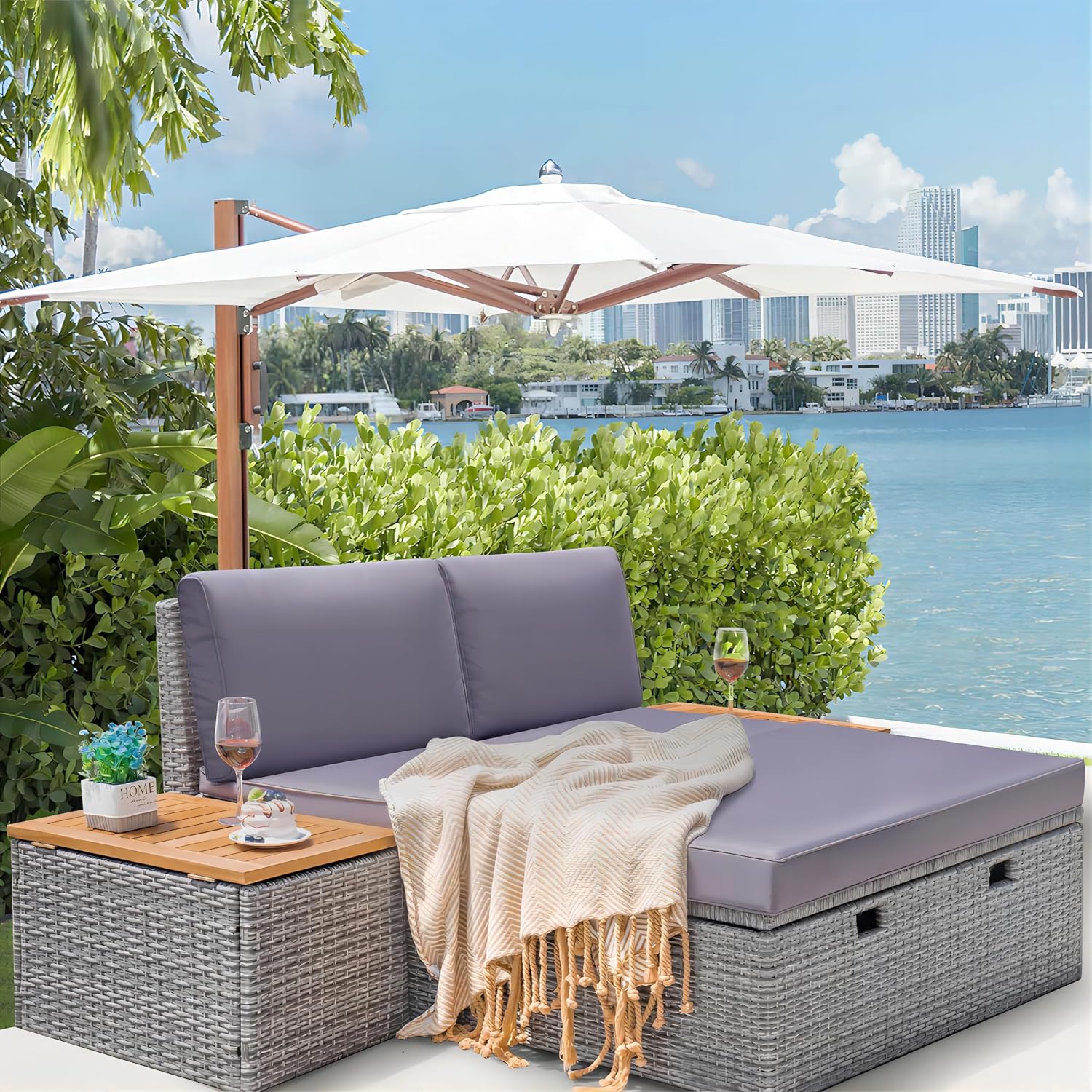 Wicker Outdoor Daybed Set